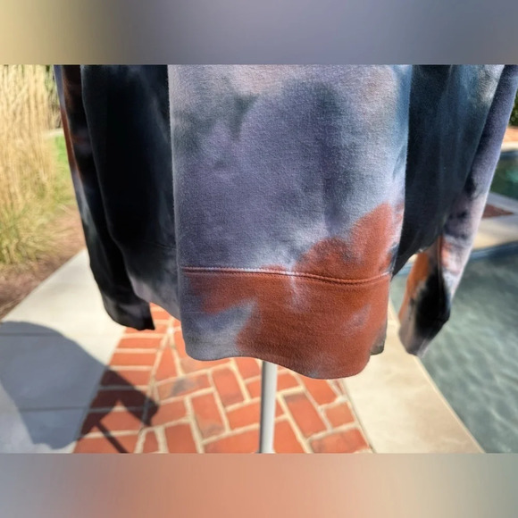 Monrow Women’s Tie Dye Sweatshirt Size M - Picture 3 of 10